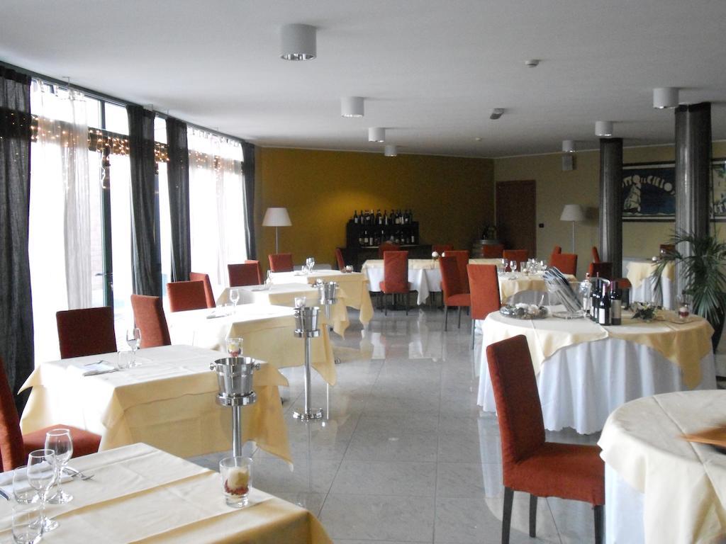 Hotel Parlapa Alpignano Exterior photo